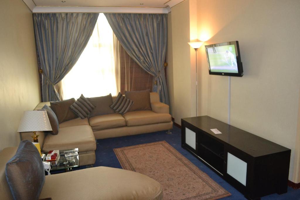 Bilqase Throne Hotel Dammam Rum bild
