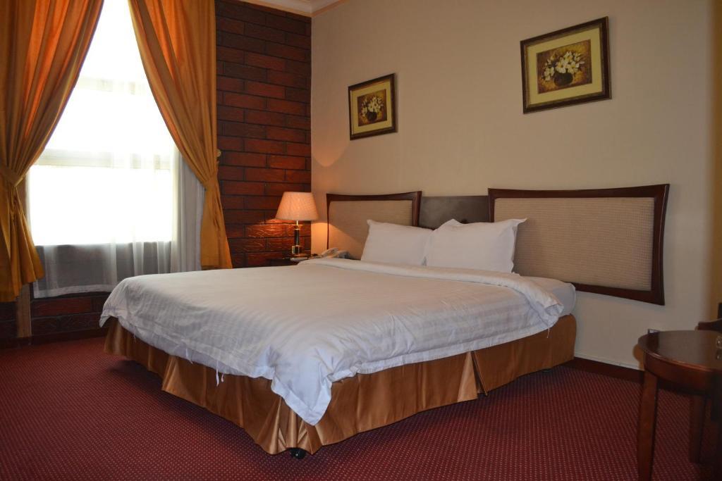 Bilqase Throne Hotel Dammam Rum bild